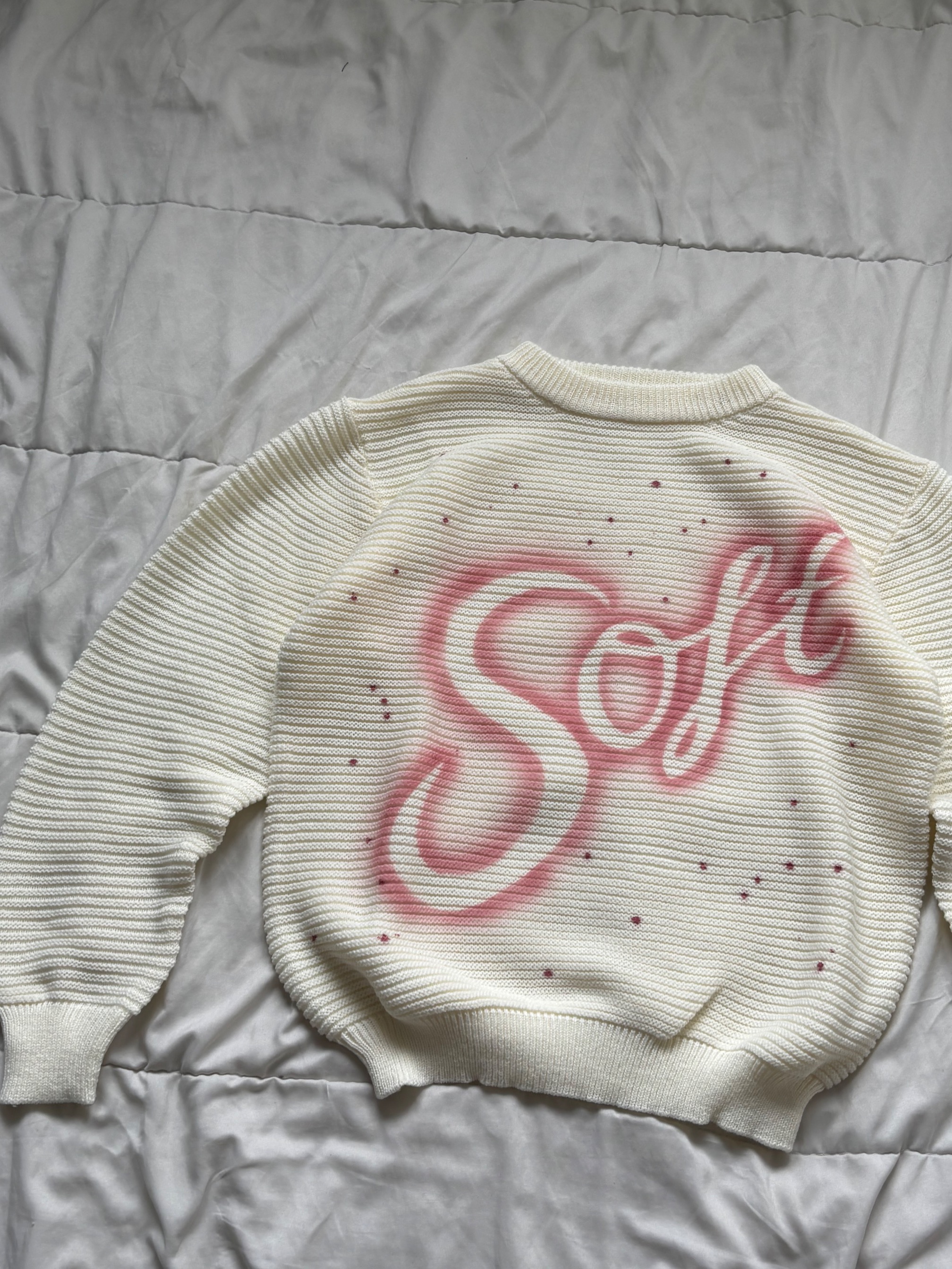 [Pre-Order] Custom knittwear white  LANY Soft Pink - MyInk