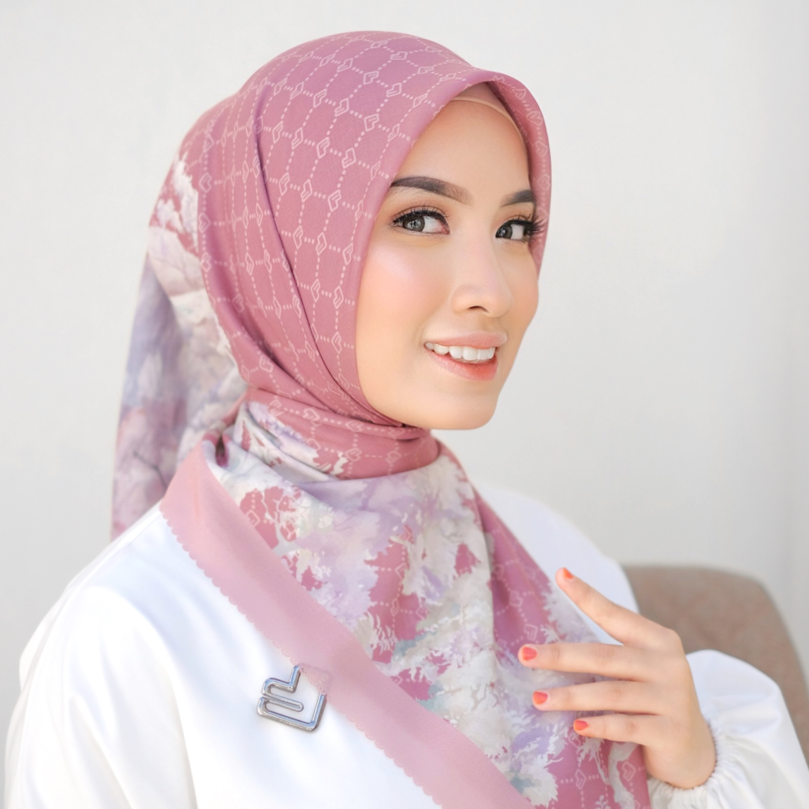 Radwa Scarf