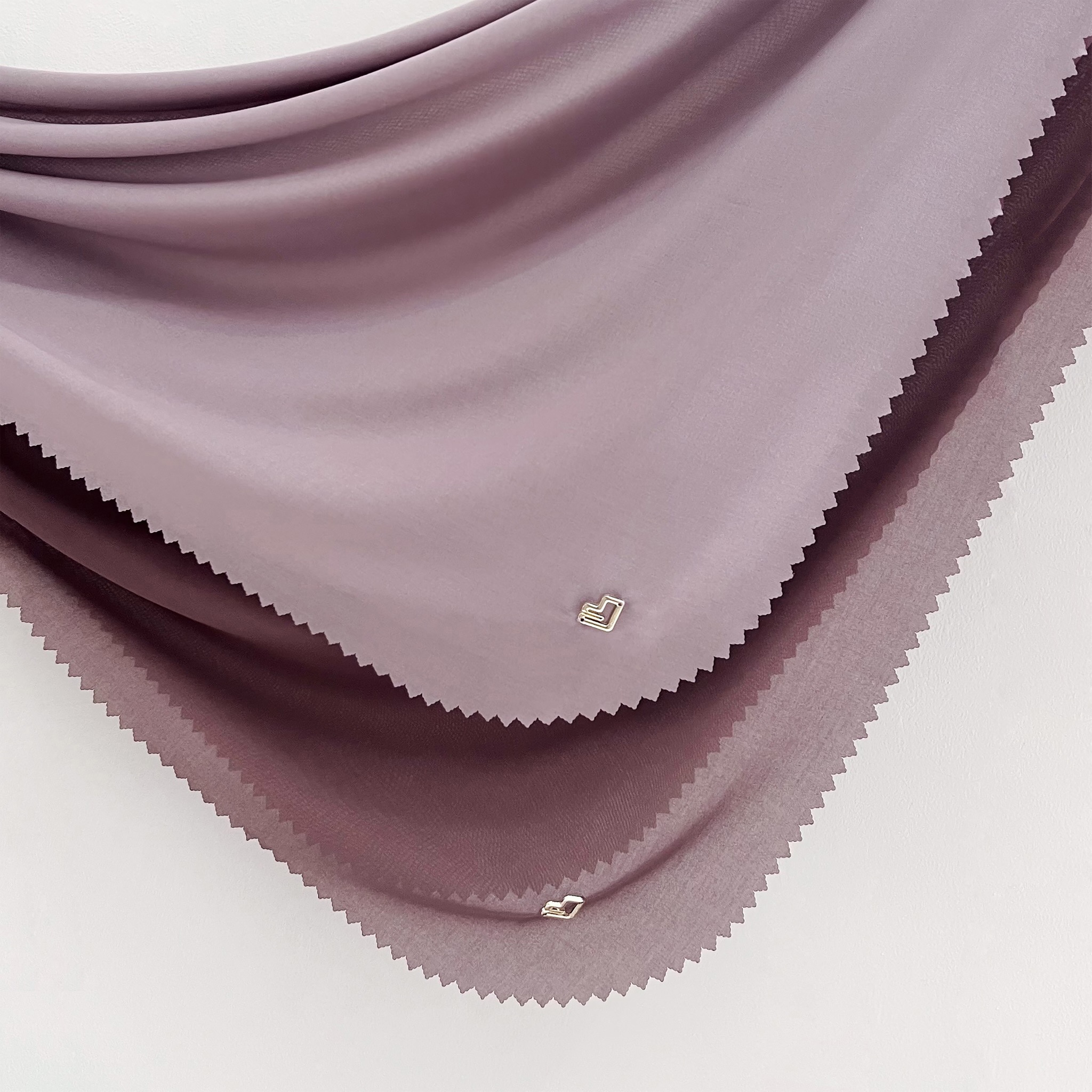 Hijab Square Luxury Voal Curved x Yushie 