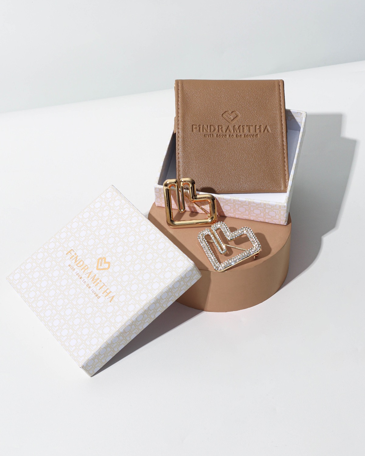 Findramitha Lavish Brooch