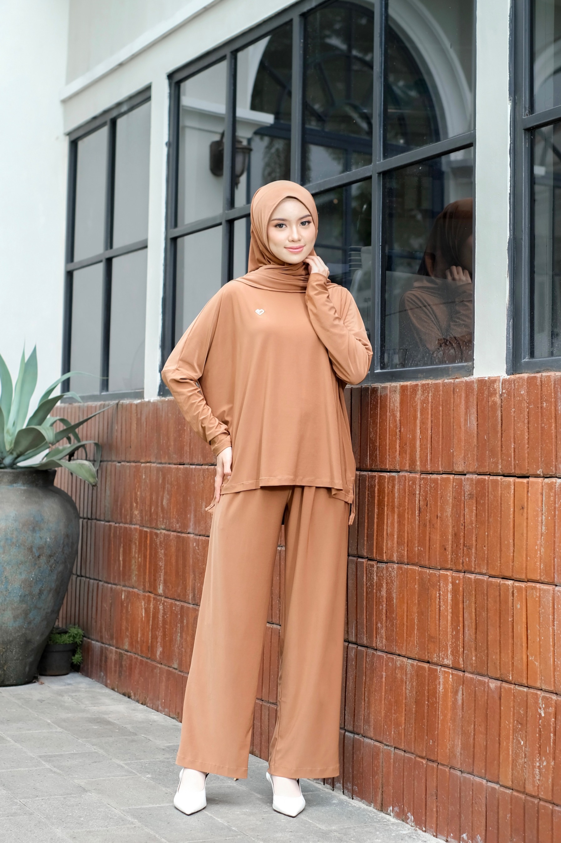 Najla Instant Series - Set Batwing Blouse, Culotte, and Skirt 