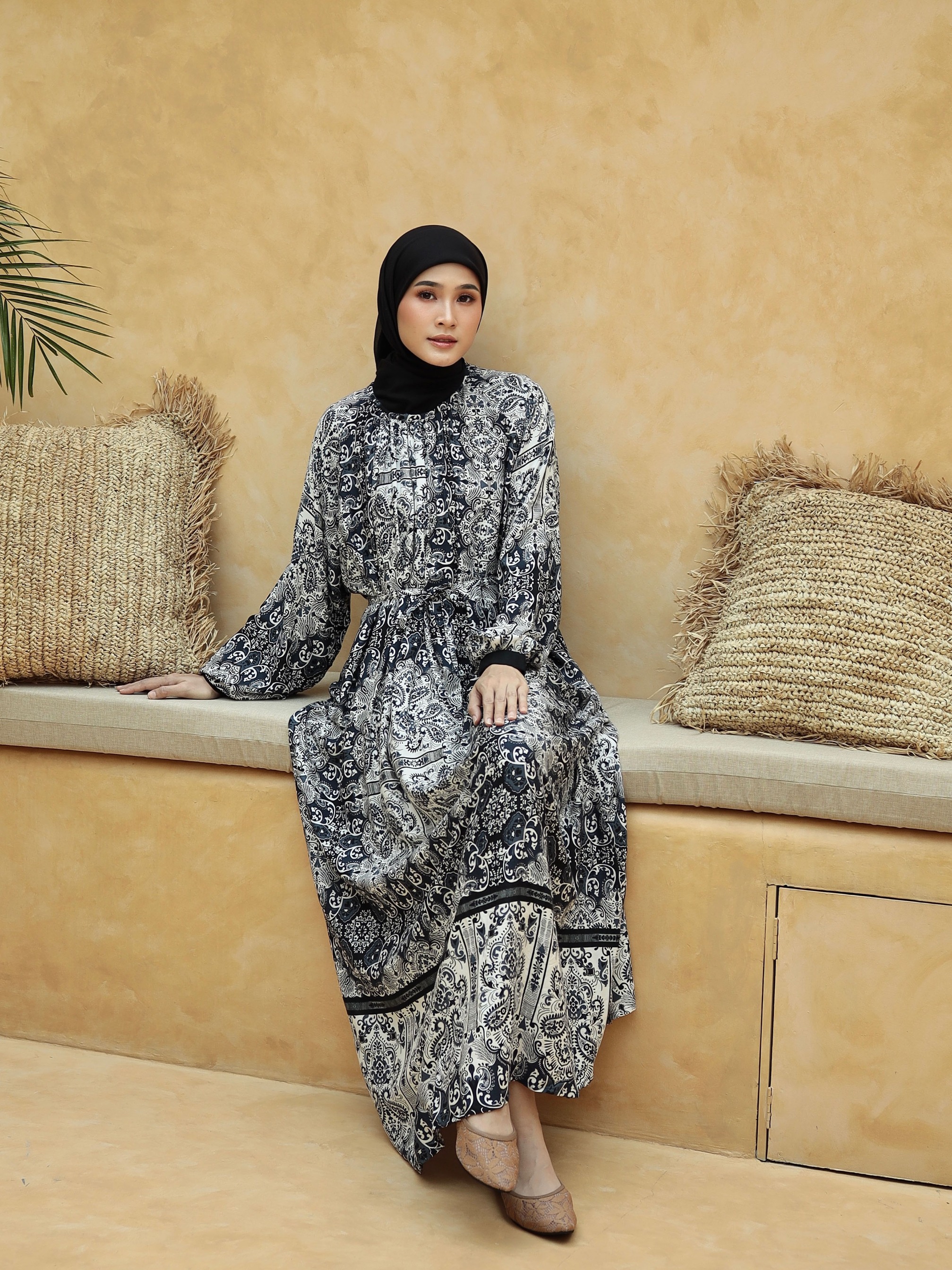 Clara Dress - Navy Ivory