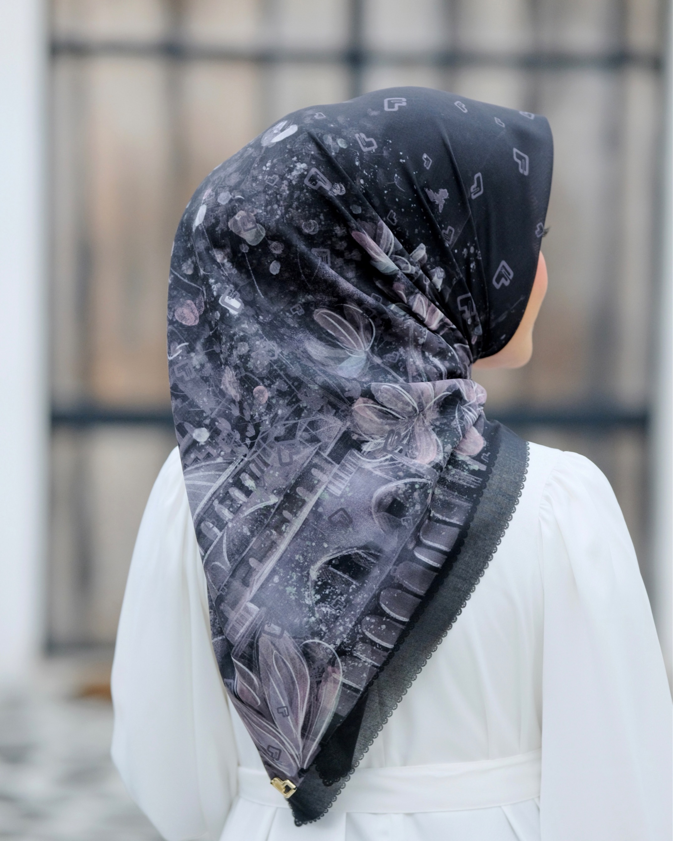 Blue Mosque Scarf