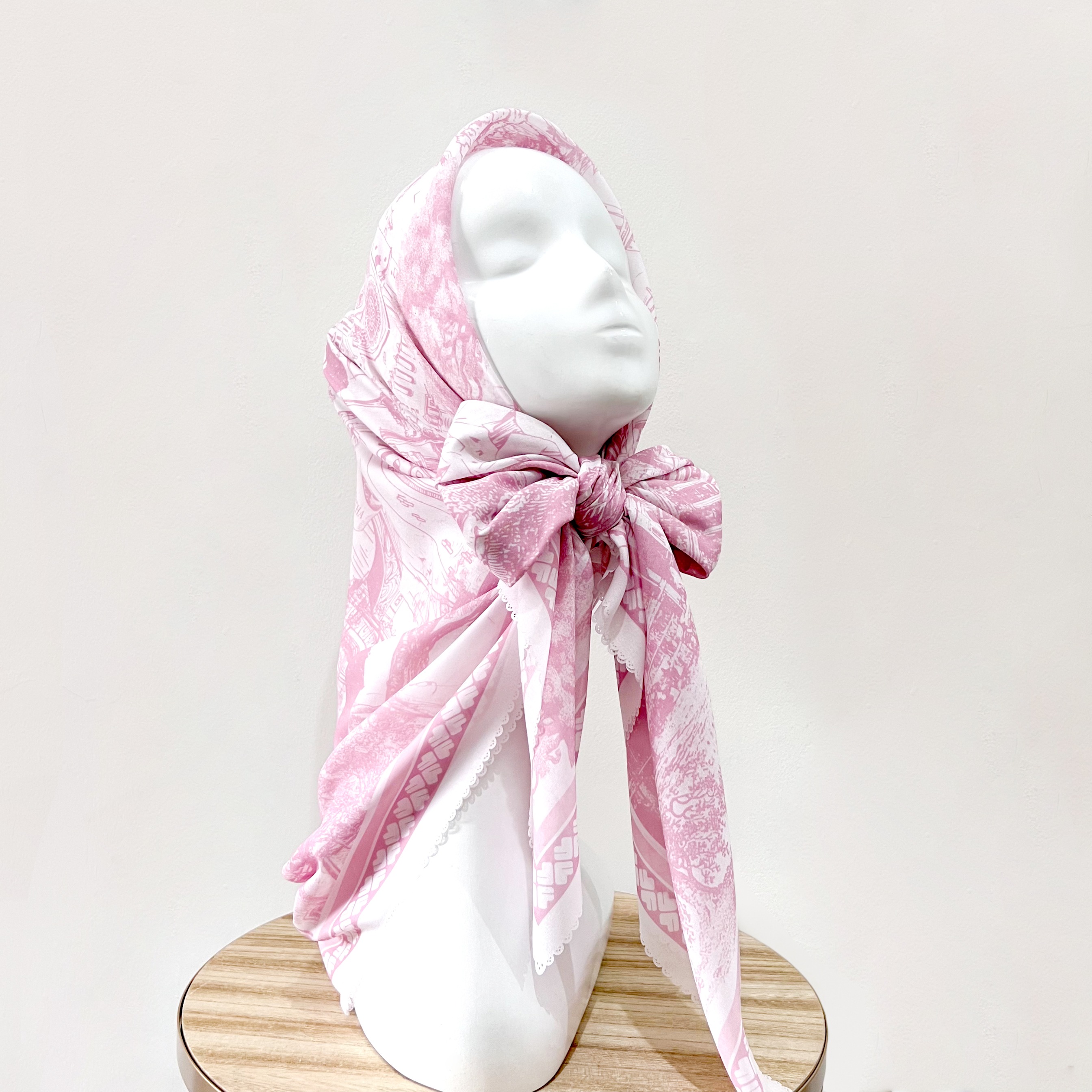 Castle Scarf