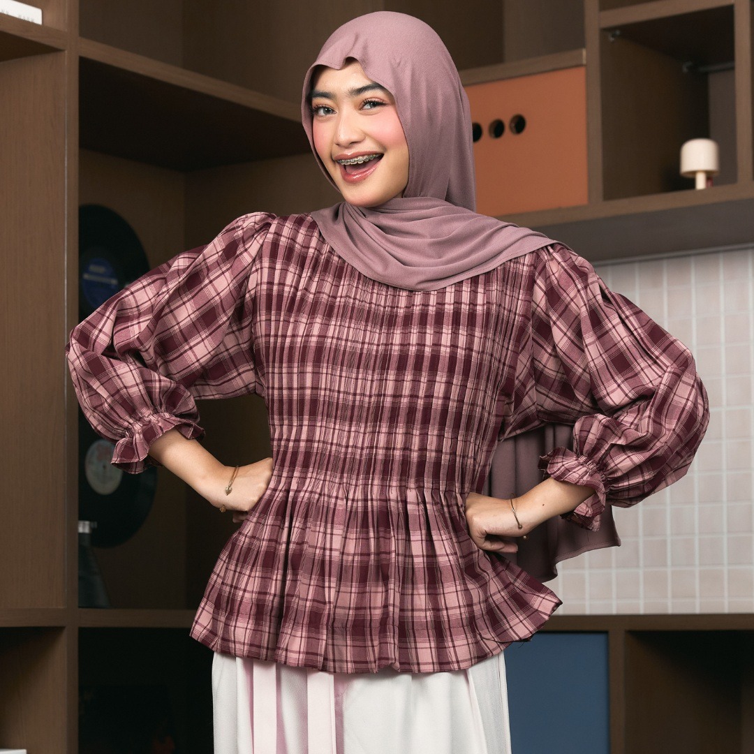 MYMINOLS - Senara Pleats Blouse