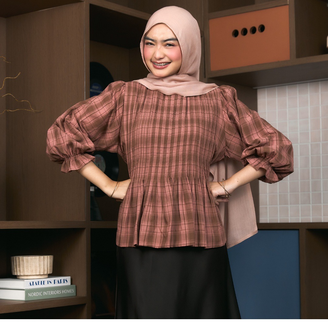 MYMINOLS - Senara Pleats Blouse