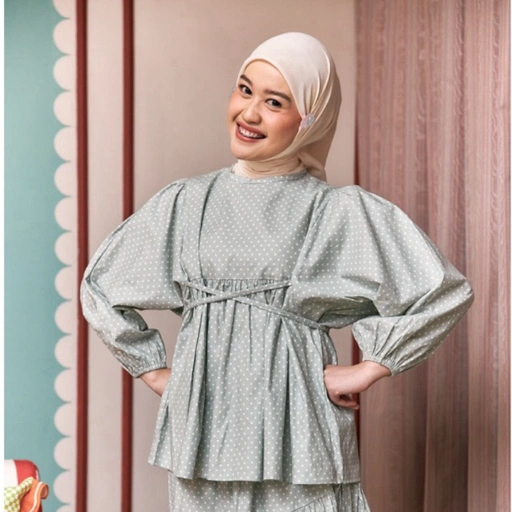 Image of EMMA DOTTELI BLOUSE - MYMINOLS | Blouse Korean Premium Wanita