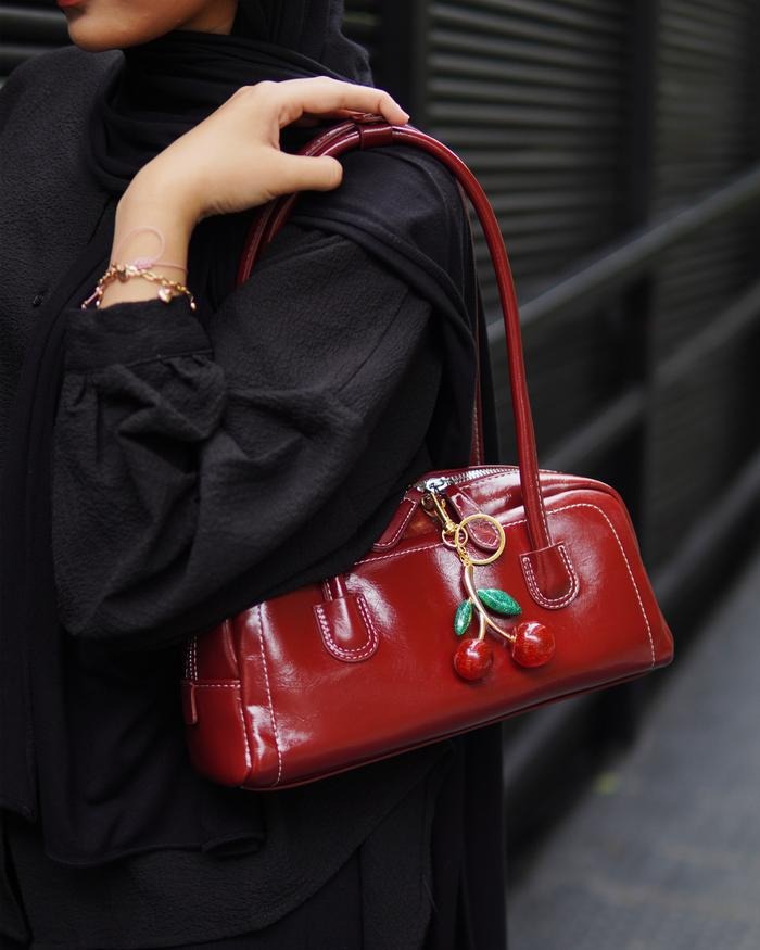Caselle Livia Bag Glossy Shoulder Bag Wanita Tas Retro