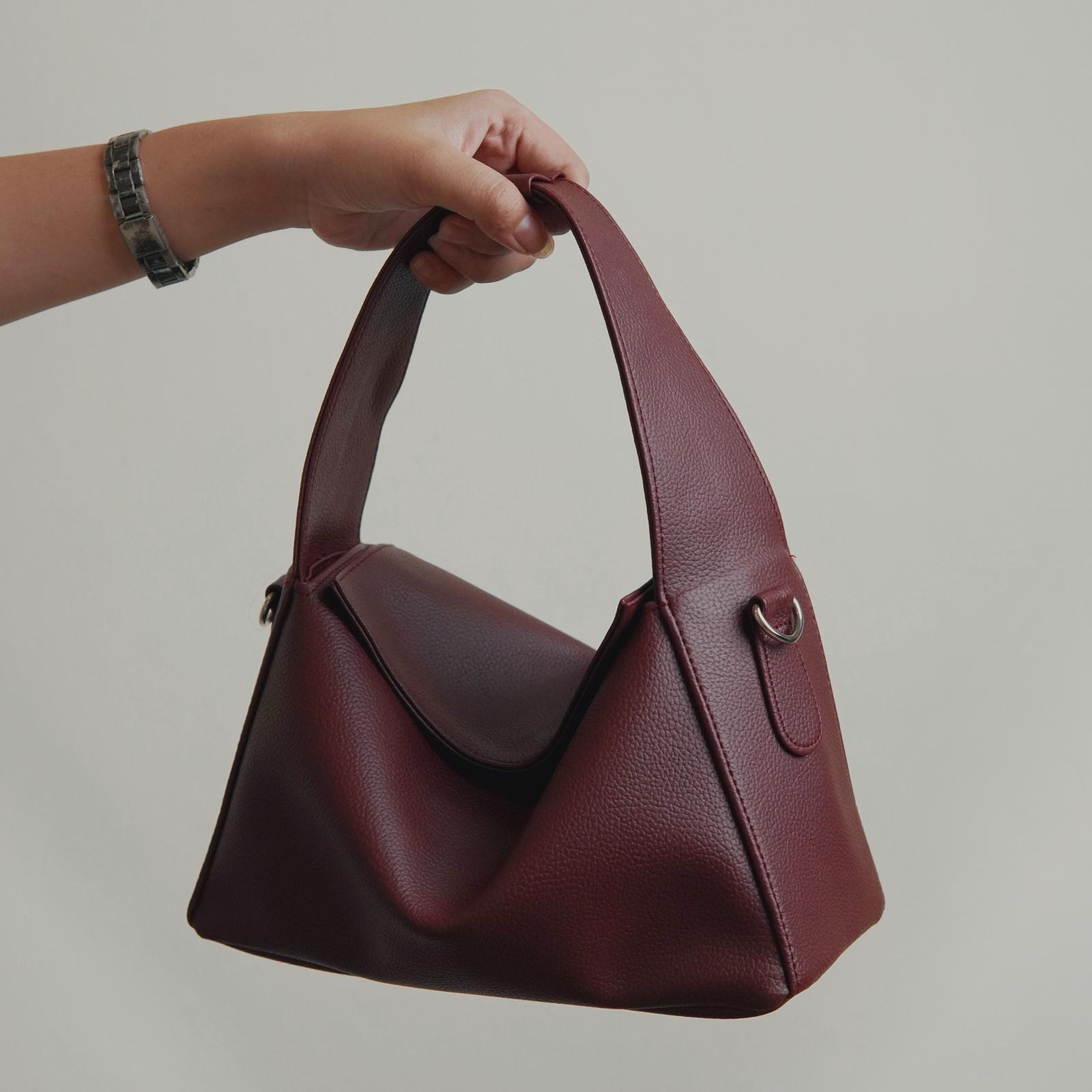 Caselle Square Bag Handbag Wanita Tas Tangan Wanita Sling Bag Wanita