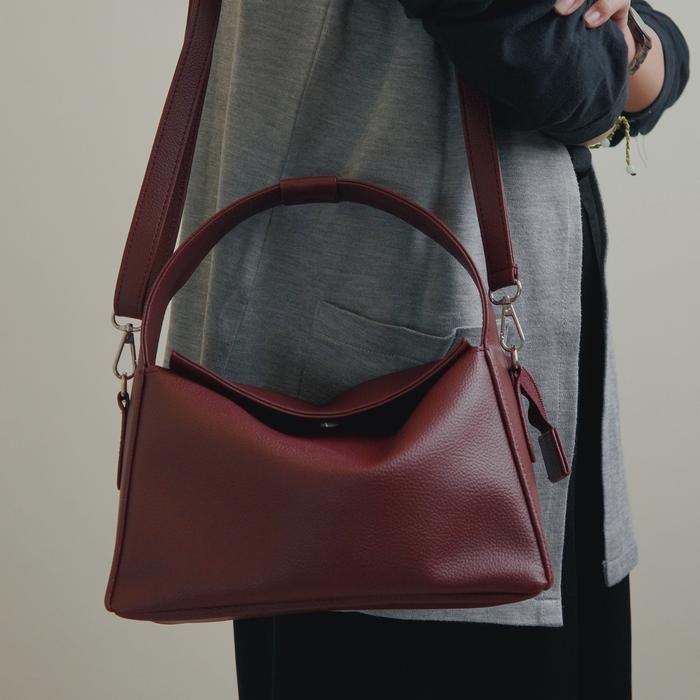 Caselle Square Bag Handbag Wanita Tas Tangan Wanita Sling Bag Wanita