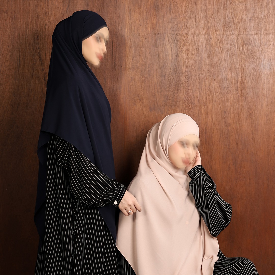 SAYSARA - Elura Hijab Pashmina Bandana Made From Flowy Luxe Fabric
