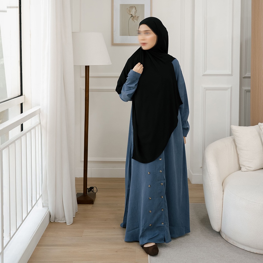 SAYSARA - Teeqa Abaya Button Made From Lyocell Premium