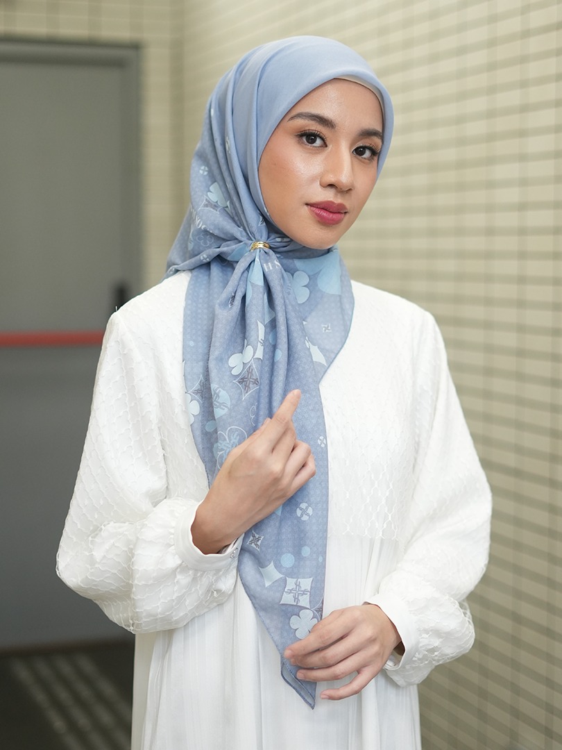 ZURIA SCARF VOAL