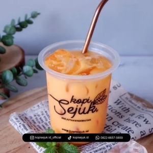 THAI TEA SHAKE
