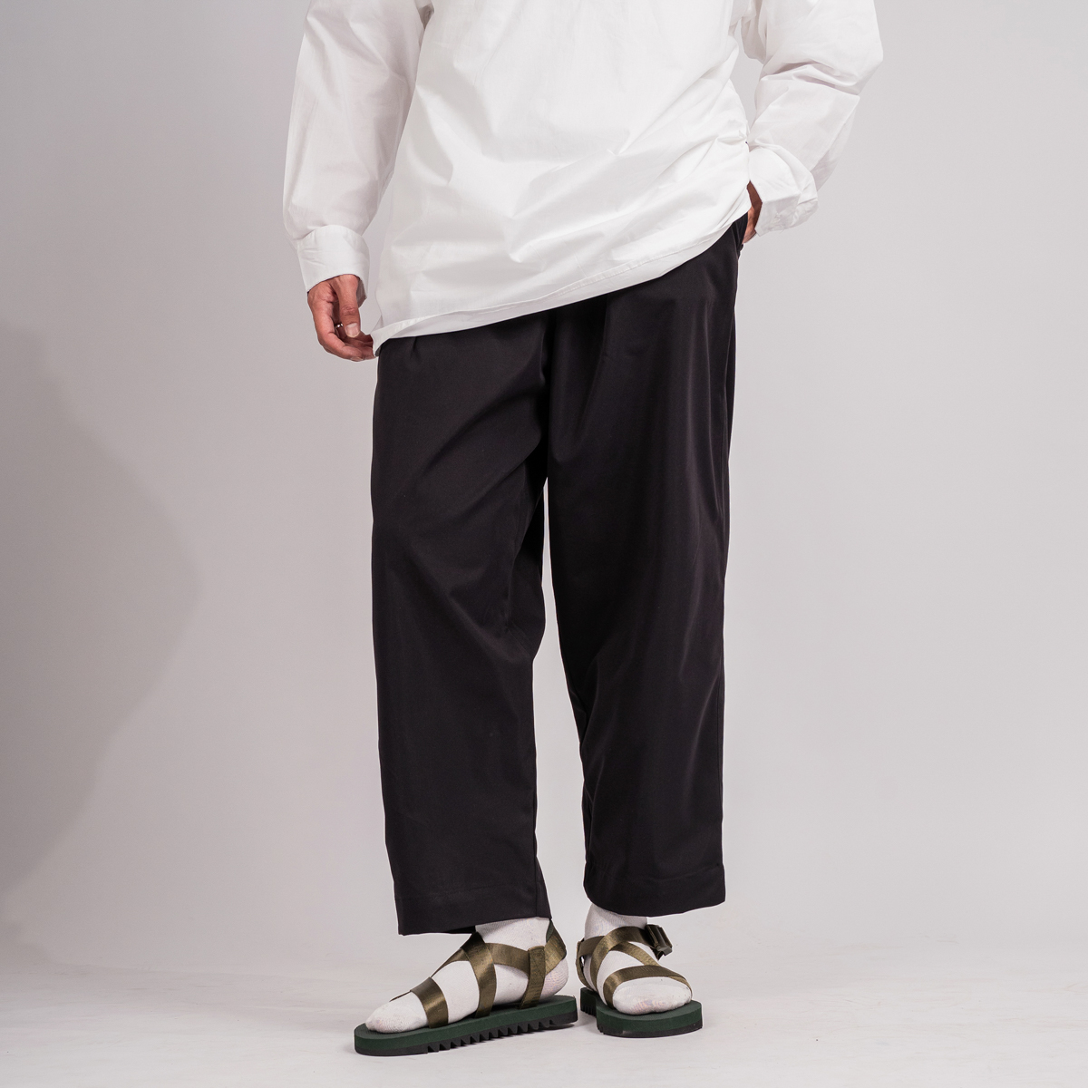 Nofoty Project Akira Sandals Olive