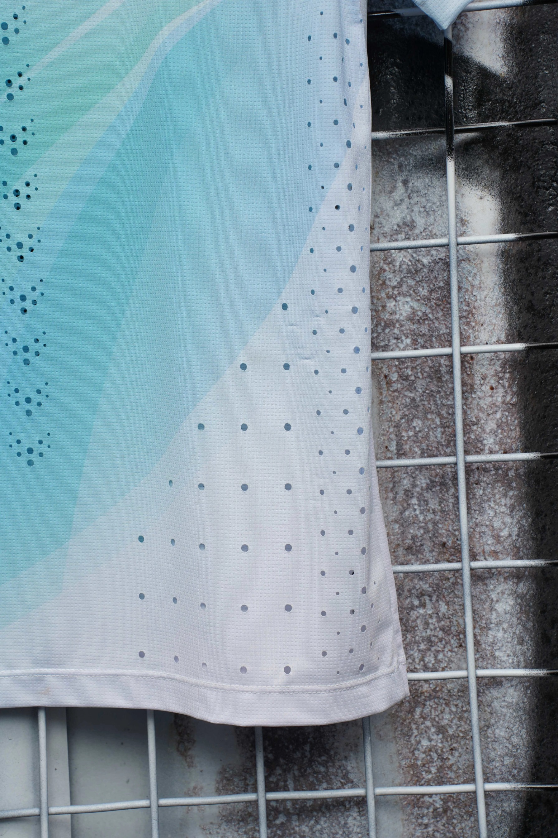 (On Site) Ardiles Arctic Frost - AeroSleeve Men