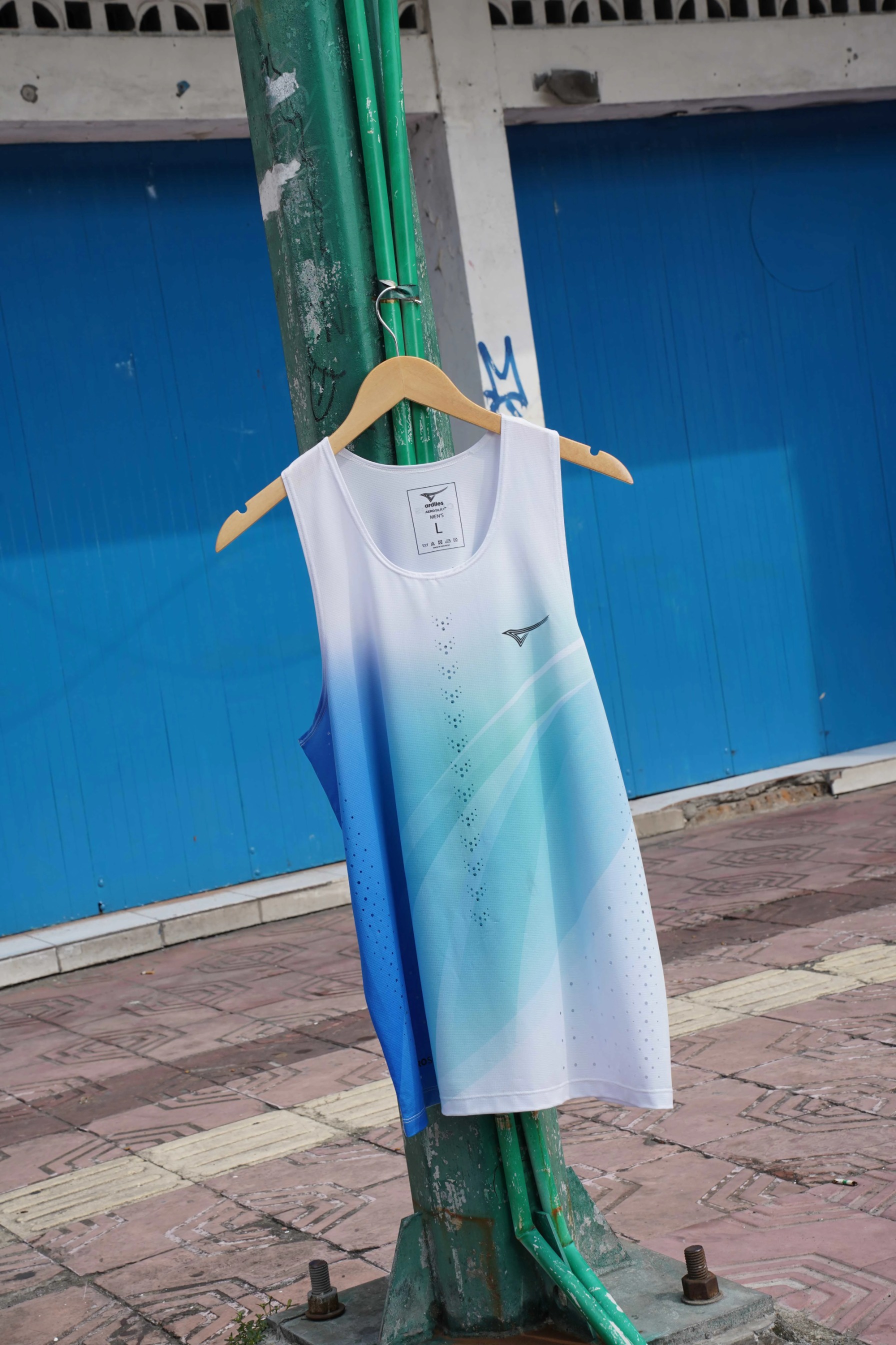 (On Site) Ardiles Arctic Frost - AeroSleeve Men