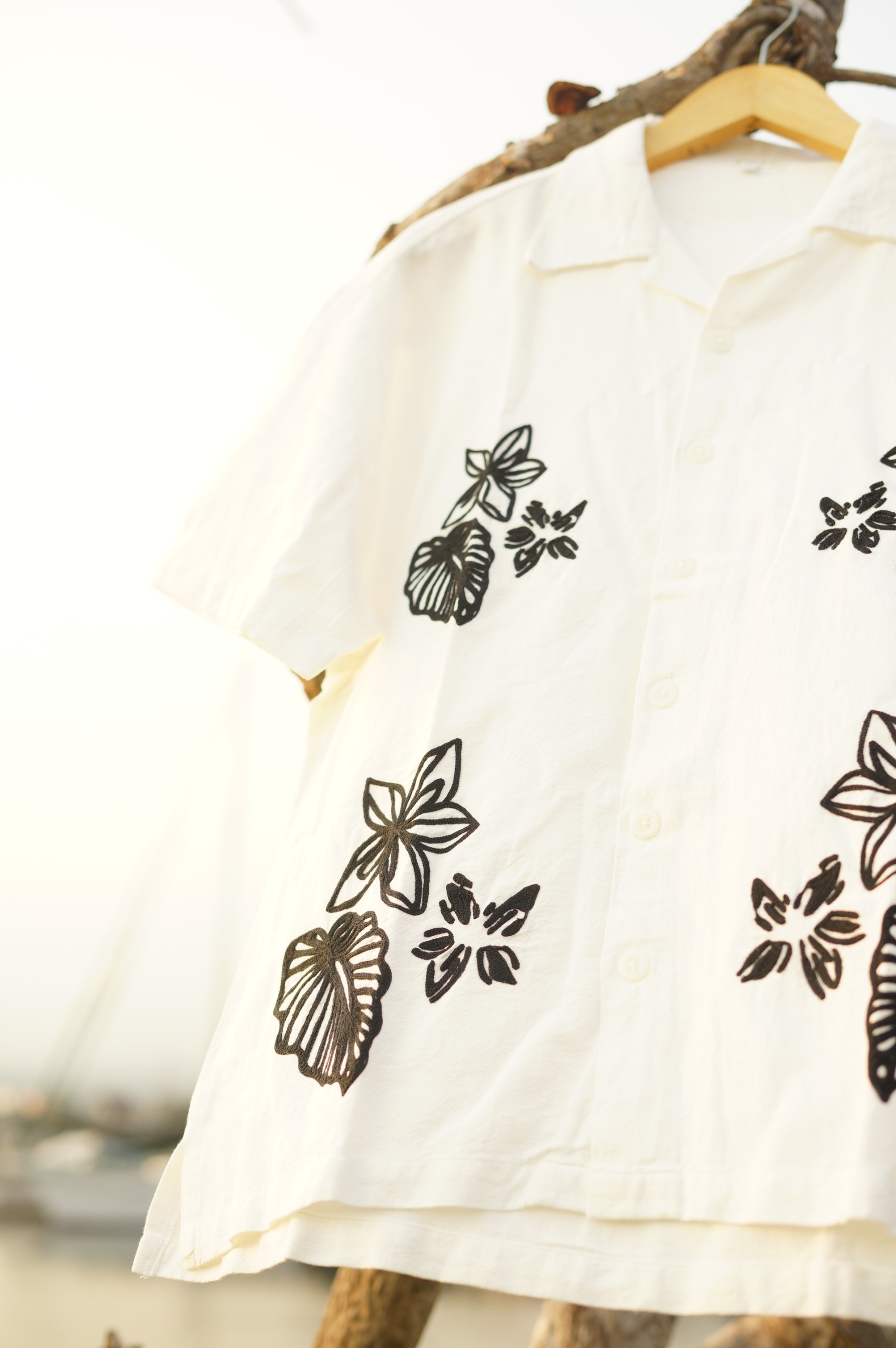 SHIRT FLOWER WHITE