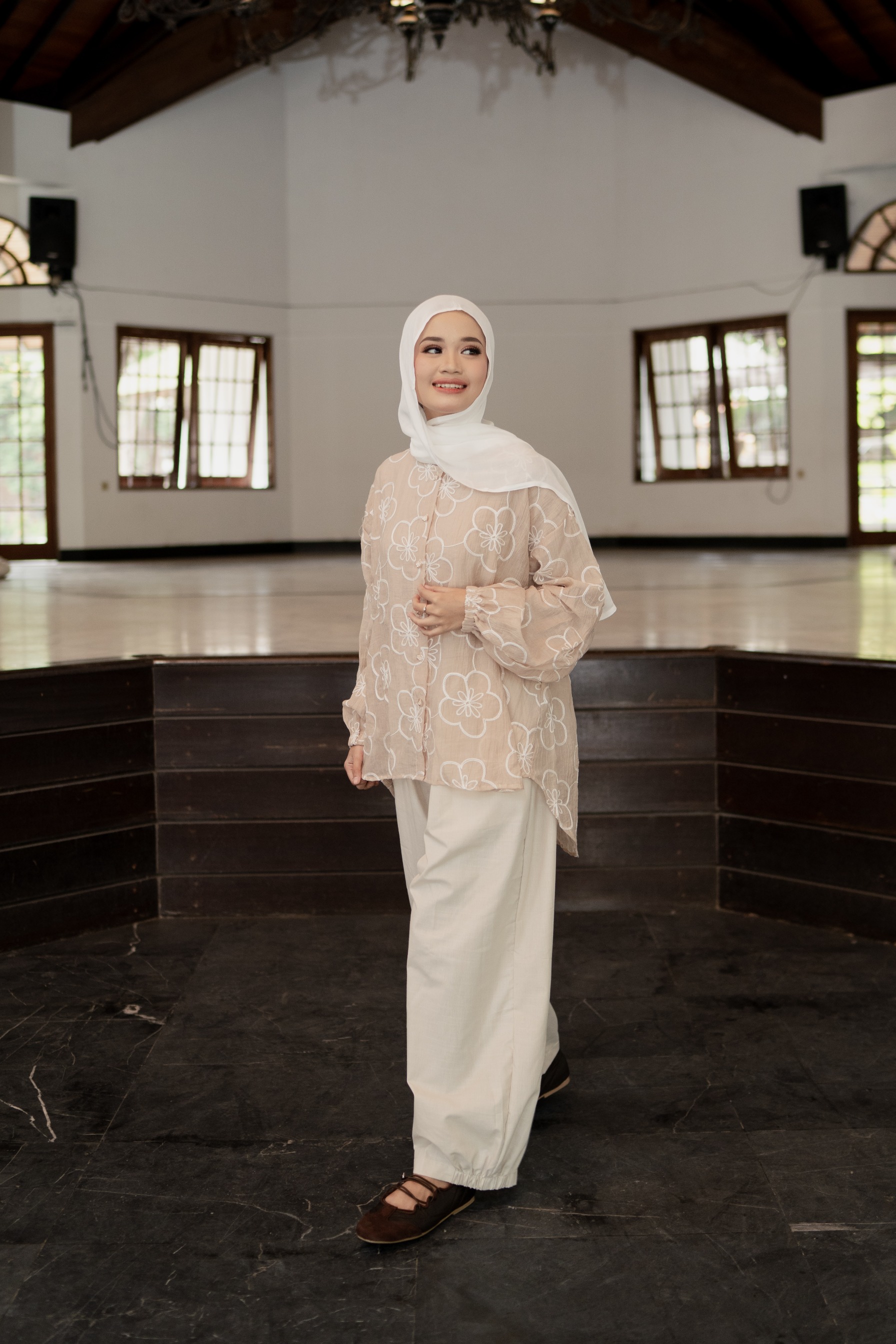 KIMIRAI - Ayunda Kutubaru