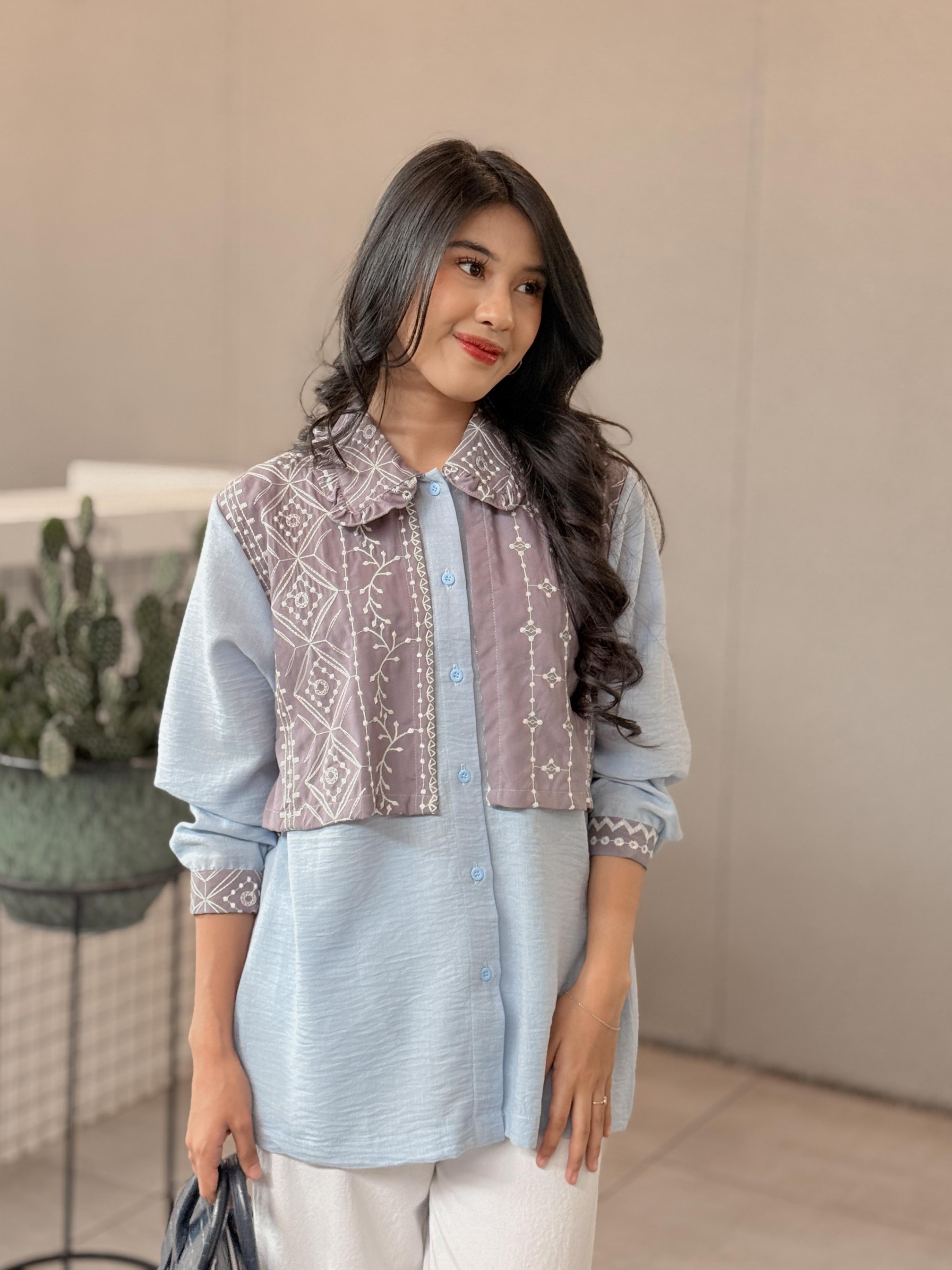 Kimirai - Yun Ji Lace Shirt 