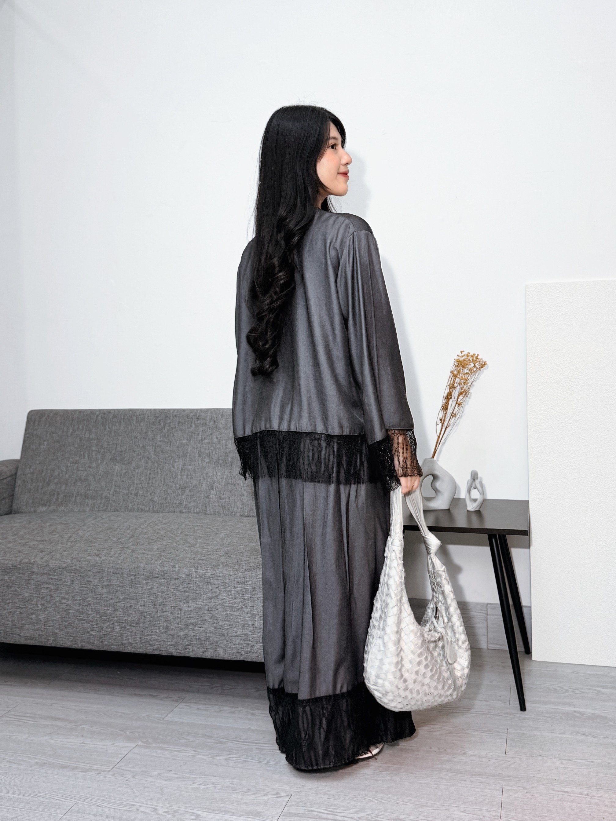 KIMIRAI - Mirae Pleated Pants Denim Kombinasi Lace