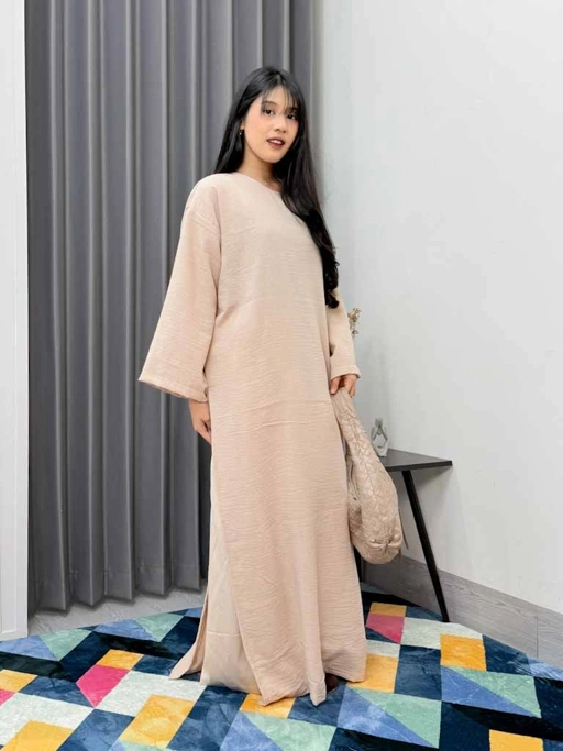 Image of KIMIRAI - Kira Slit Tunic