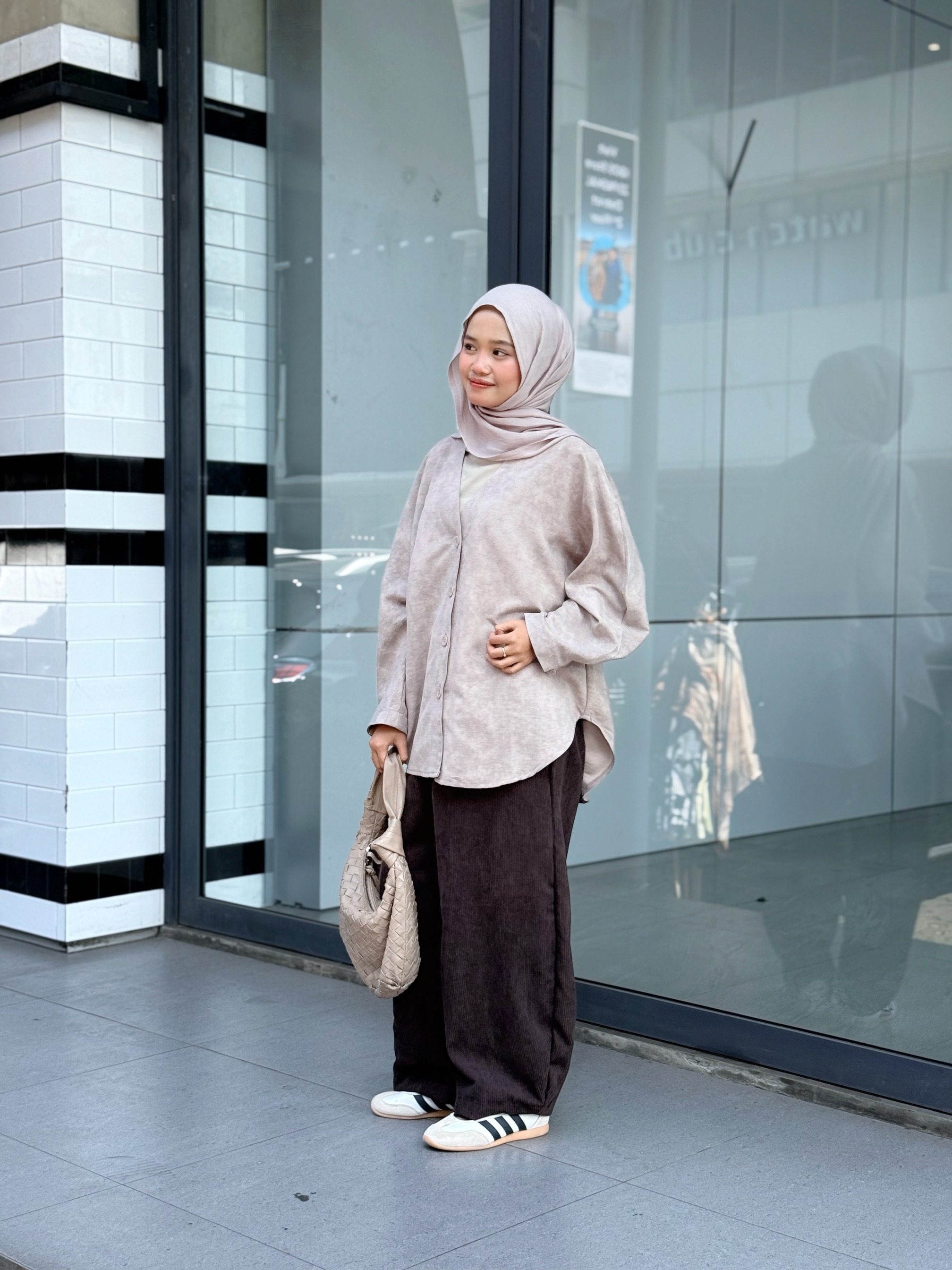 KIMIRAI - Seri Outer Oversized Wanita  