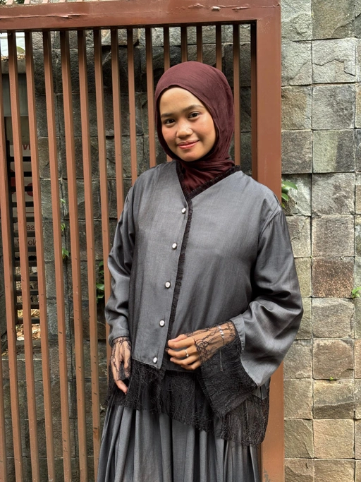 KIMIRAI - Mirae Shirt Denim Kombinasi Lace
