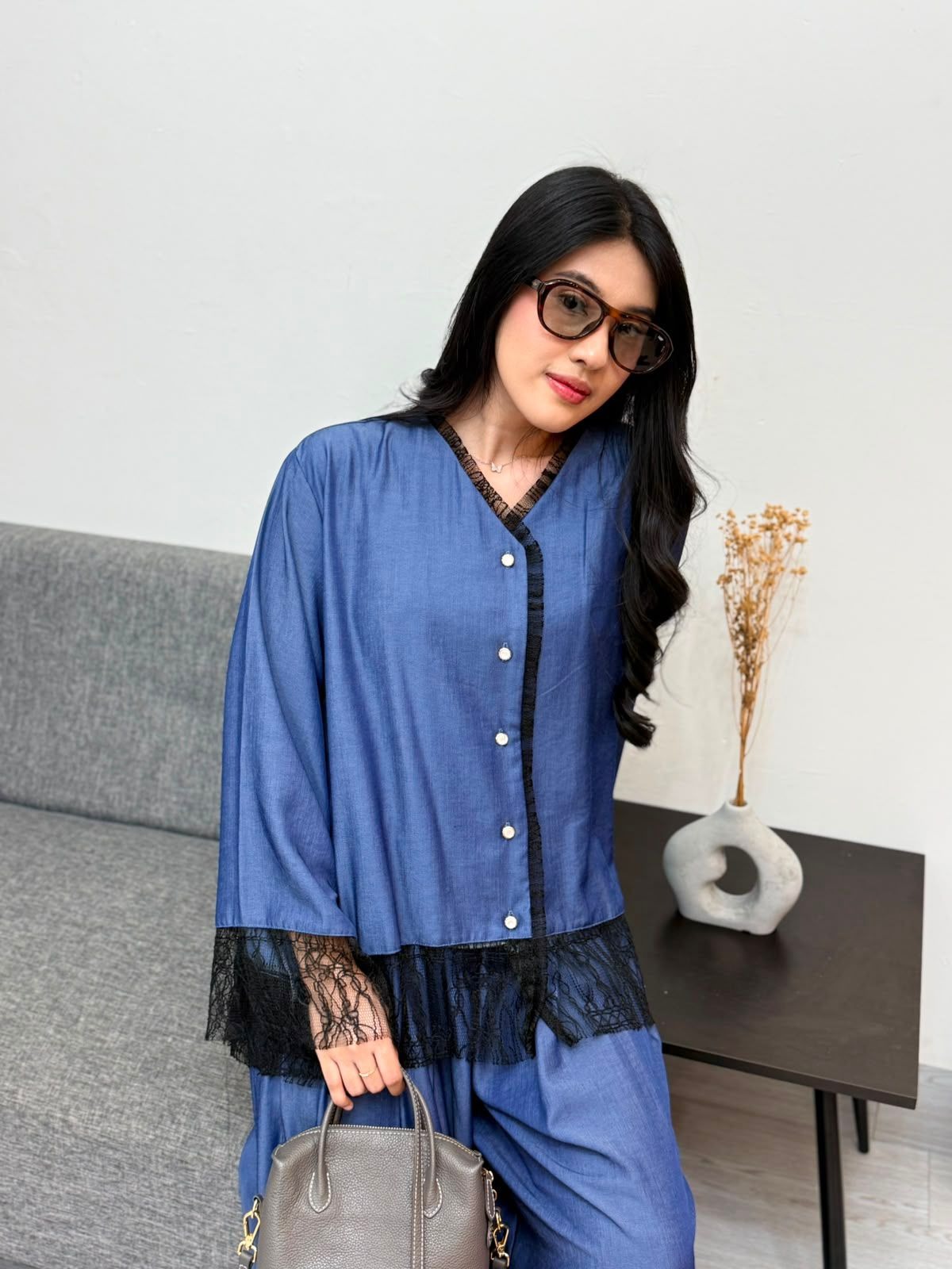 KIMIRAI - Mirae Shirt Denim Kombinasi Lace