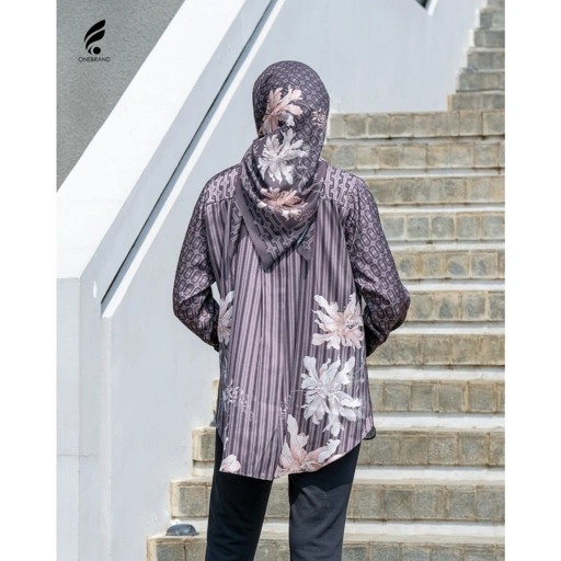 Image of ONEBRAND Hijab Janna Shirt Wanita M-XL