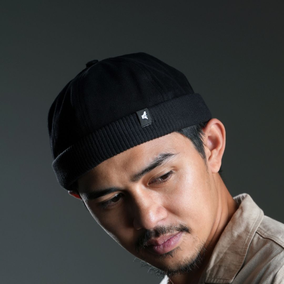 Grain Docker Hat Black