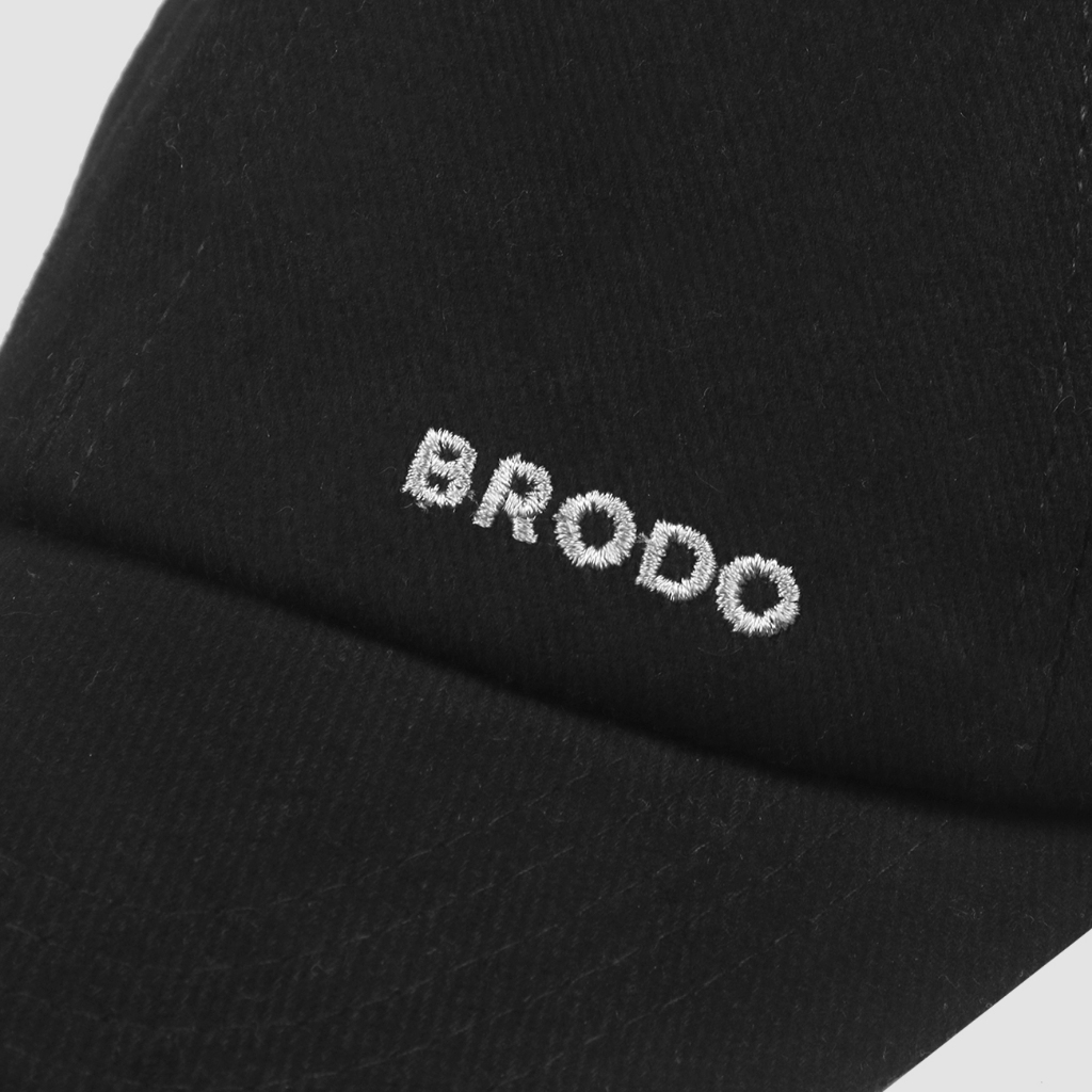 Type Hat Black