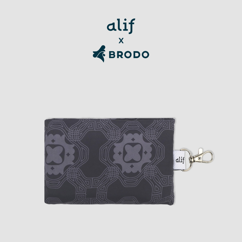Tranquil Saroong Alif x Brodo Black