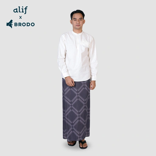 Image of Adora Saroong Alif x Brodo Black