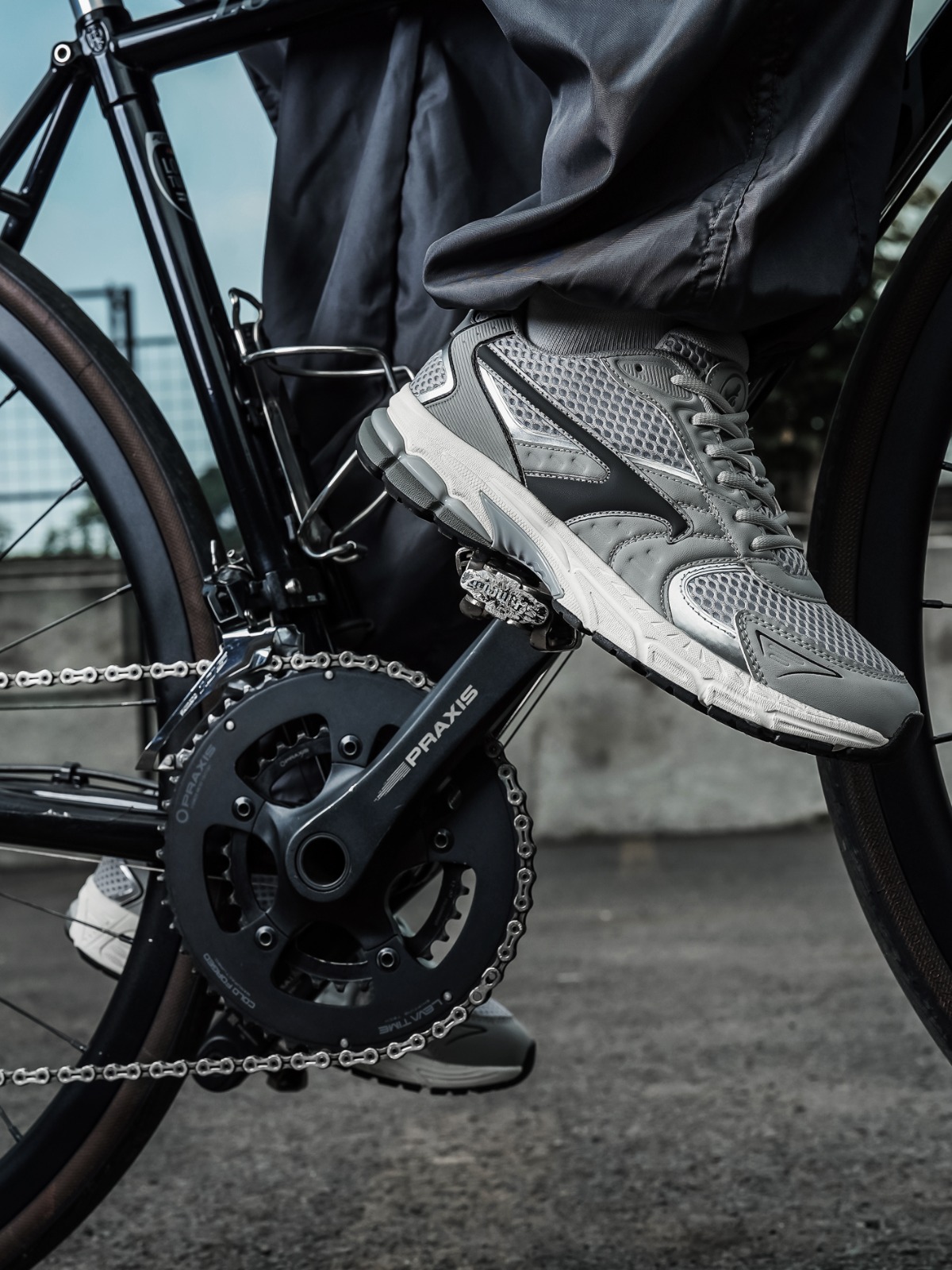 Ace Nebula Gravel Grey