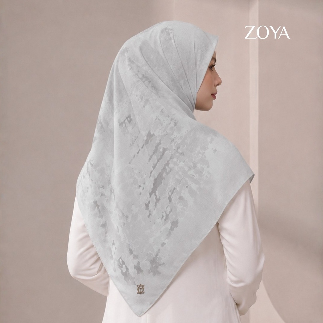 Zoya - Aira Smudge Print Scarf - Kerudung Hijab Segi Empat Motif Premium - Box