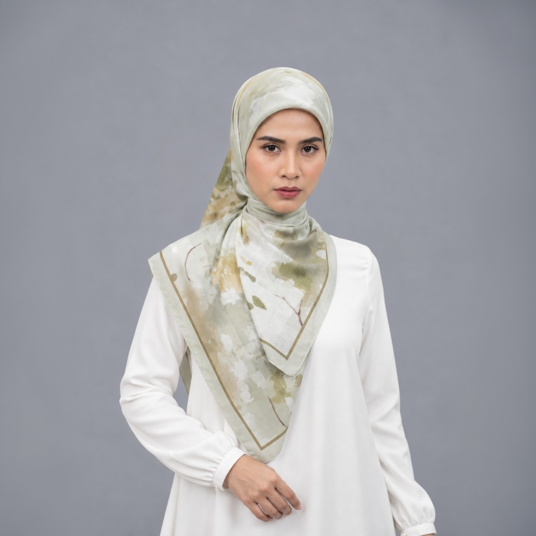 Zoya - Blured Fleur Print Scarf - Kerudung Hijab Segiempat Motif - Bahan Airy Voal