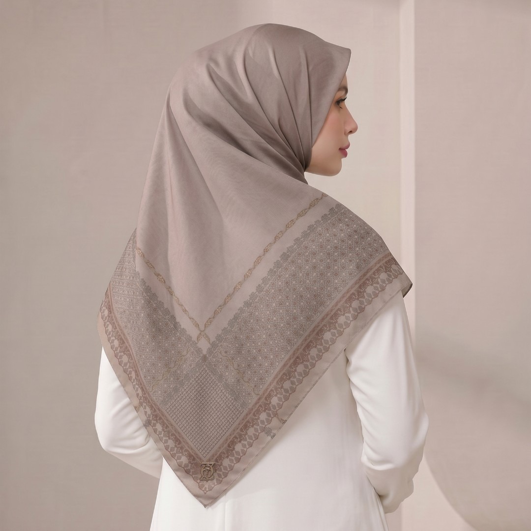 Zoya - Dreya Print Scarf - Kerudung Hijab Segiempat Motif - Pouch Ziplock