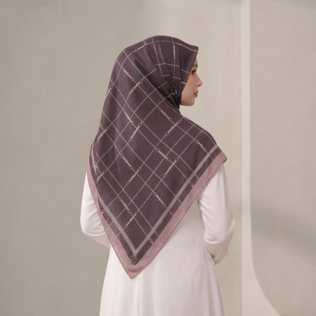 Zoya - Emily Gridlock Scarf - Kerudung Hijab Segiempat Motif - Pouch Ziplock