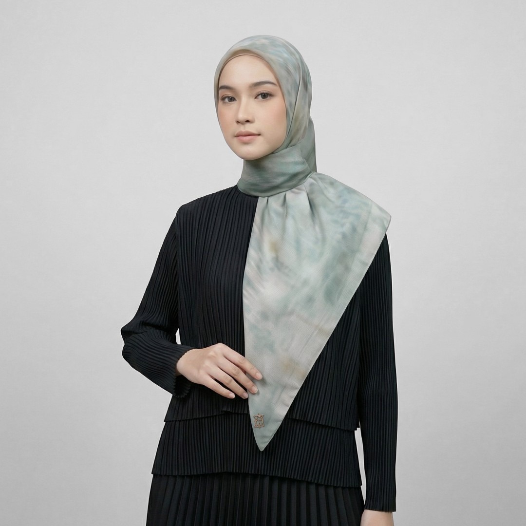 Zoya - Gritha Print Scarf - Kerudung Hijab Segi Empat Motif Premium - Box