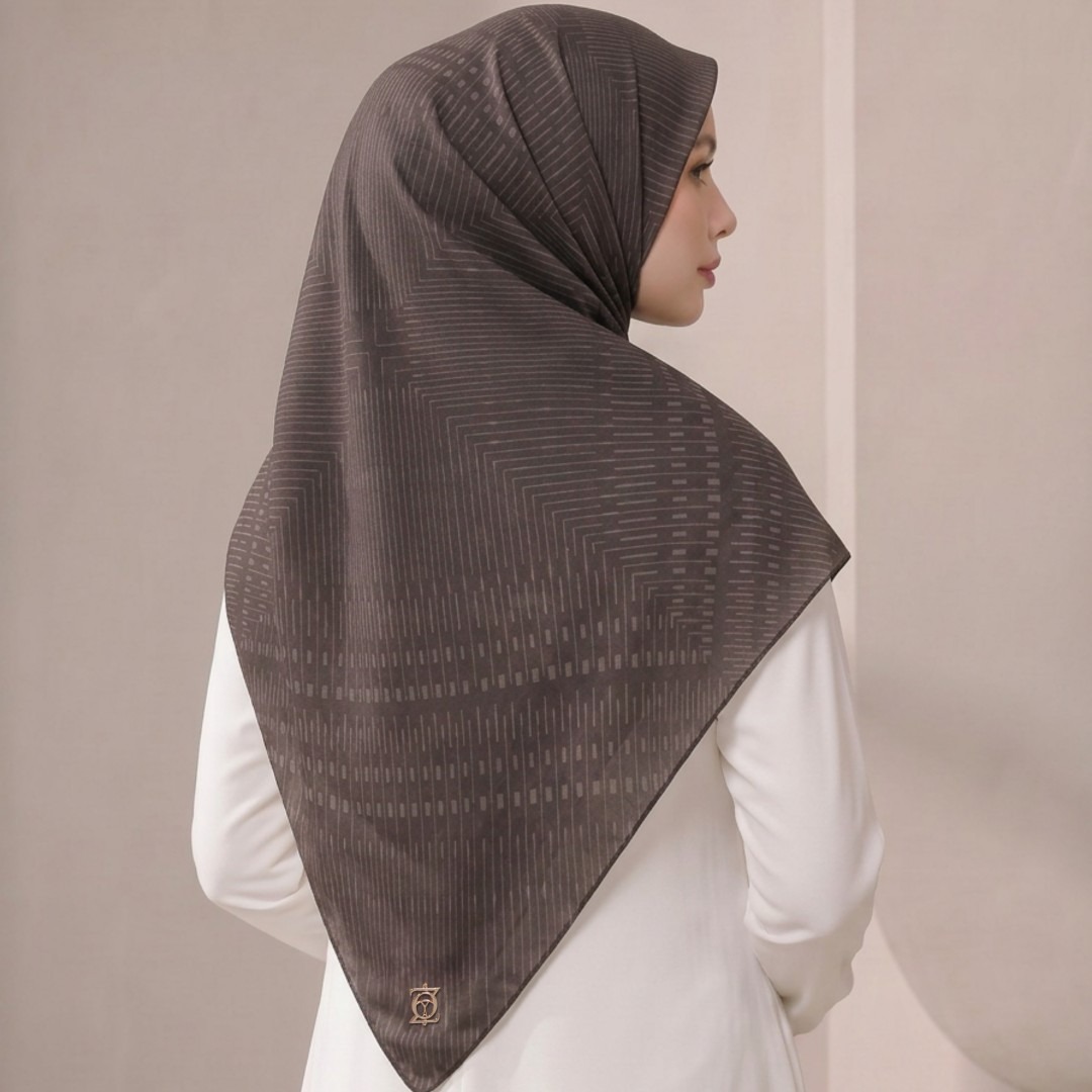 Zoya - Khaia Lattice Scarf - Kerudung Hijab Segiempat Motif - Pouch Ziplock
