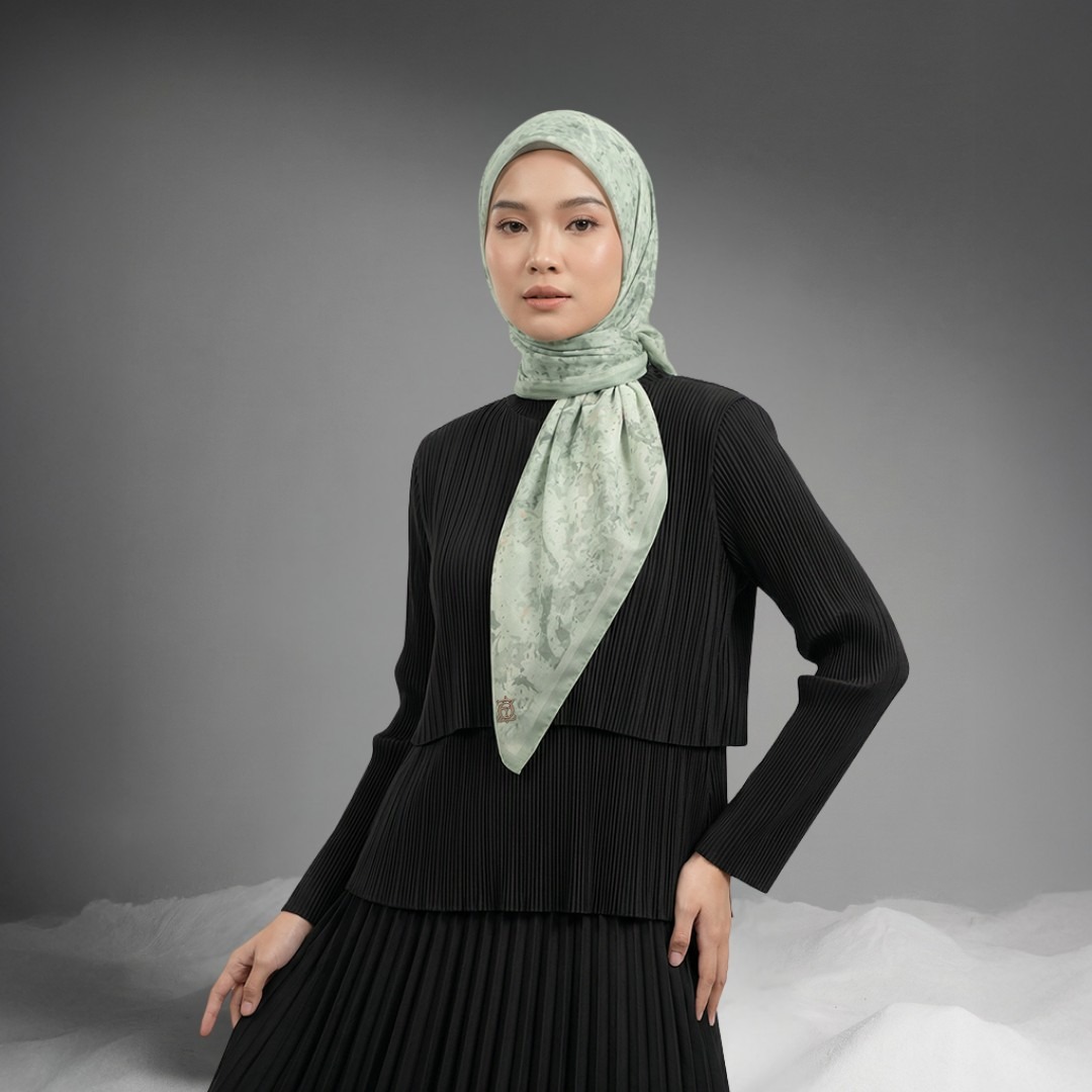 Zoya - Lavina Print Scarf - Kerudung Hijab Segiempat Motif Premium - Box