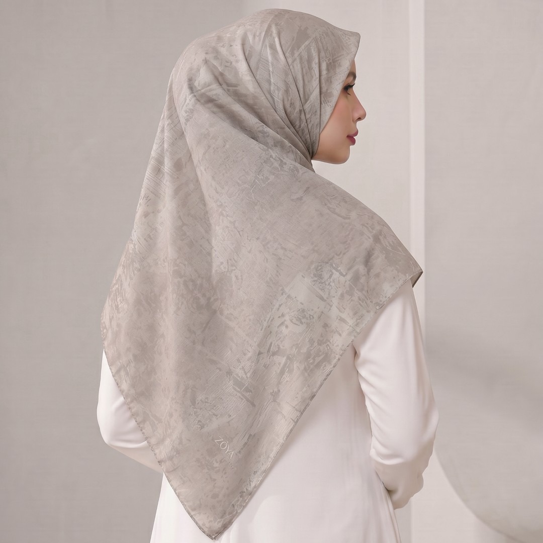 Zoya - Lune Splatter Print Scarf - Kerudung Hijab Segiempat Motif - Bahan Tasdia