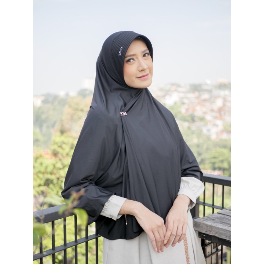 Zoya Bergo Hijab Instant Marsha Glittering