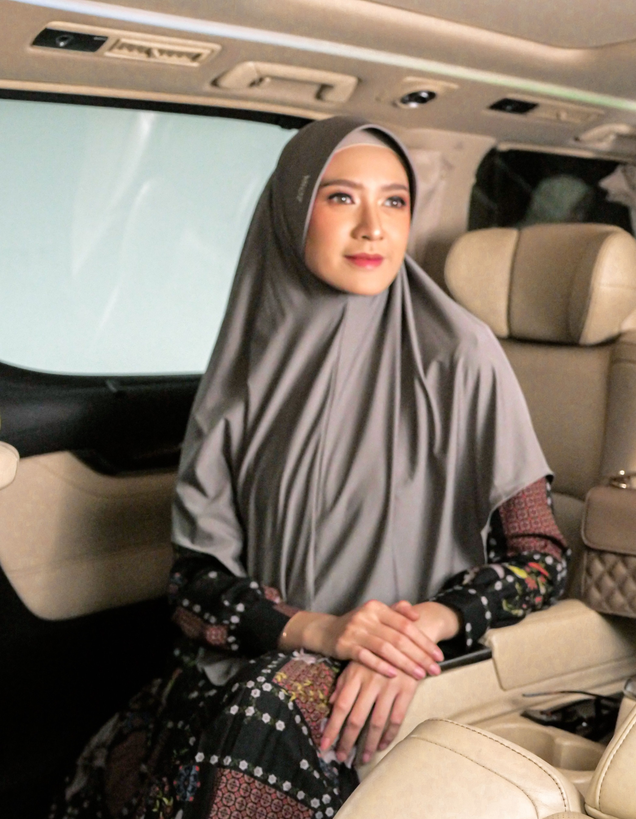 Zoya Bergo Hijab Instan Marsha Sparkling
