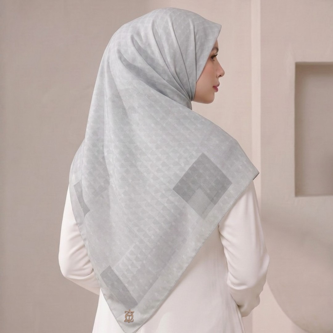 Zoya - Naya Structure Scarf - Kerudung Hijab Segiempat Motif - Pouch Ziplock