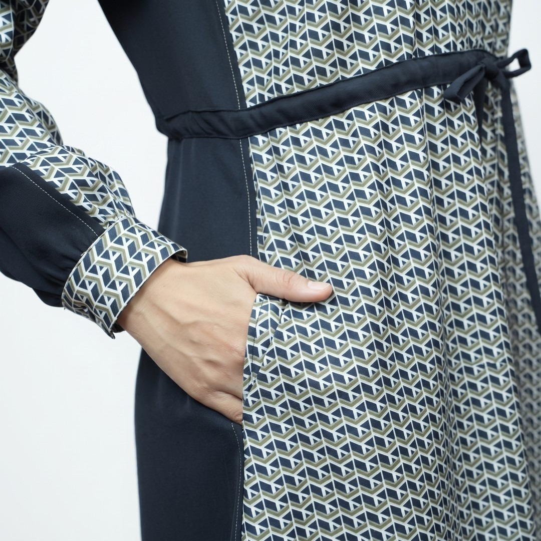 Zoya Trimming Print Dress Z01 - Dress Wanita Wudhu Friendly - Bahan Poly Twill Print