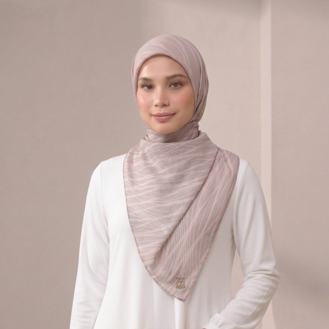 Zoya - Vara Lining Scarf - Kerudung Hijab Segiempat Motif - Pouch Ziplock