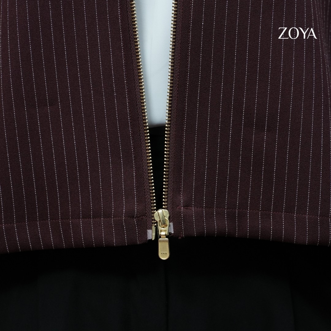 Zoya Zip Up Jacket ZUJ Z02 Officewear - Jacket - Bahan Wooly Stripe