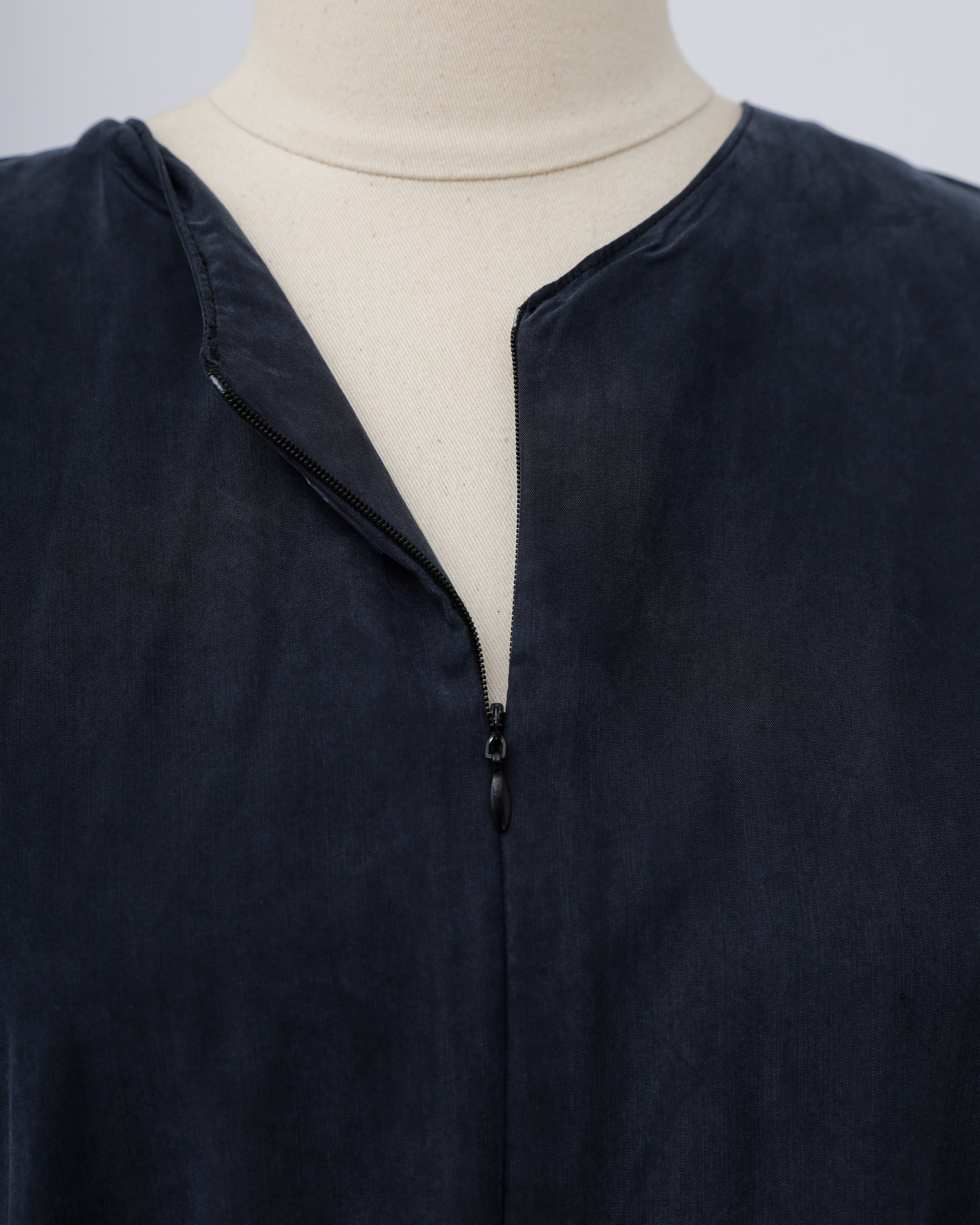 Abaya Hanah Natural Fabric
